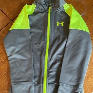 Grey/neon green under armor jacket for boys.